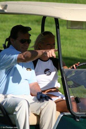 Original 853 px/ 1280 px