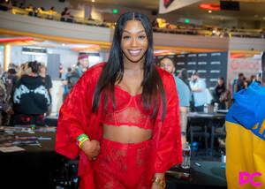 Original 1024 px/ 731 px