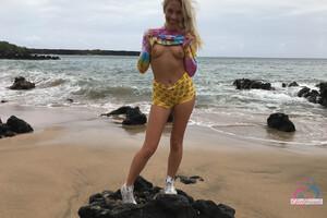 Original 3000 px/ 2000 px