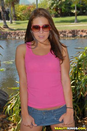 Original 2568 px/ 3840 px