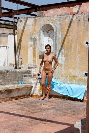 Original 1872 px/ 2808 px