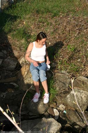 Original 682 px/ 1024 px