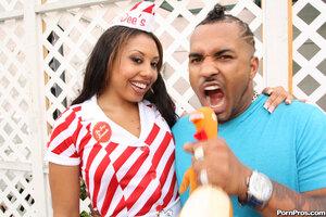 Original 3000 px/ 2000 px