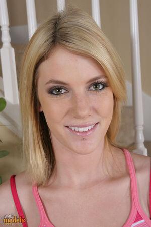 #Mattsmodels Riley Ray