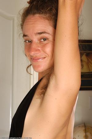 Original 680 px/ 1024 px