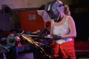 Original 2499 px/ 1663 px