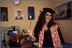 Original 1000 px/ 671 px