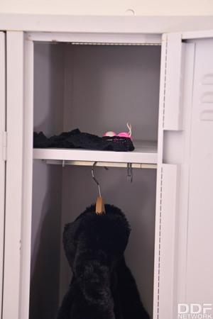 Original 2667 px/ 4000 px