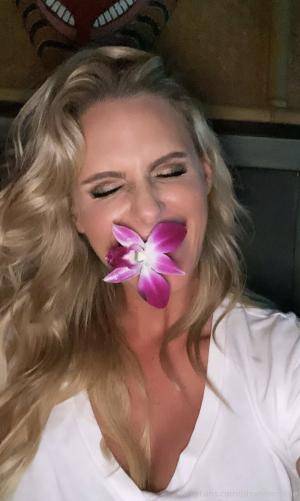 Original 663 px/ 1108 px