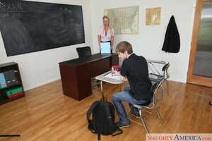 Original 2500 px/ 1667 px