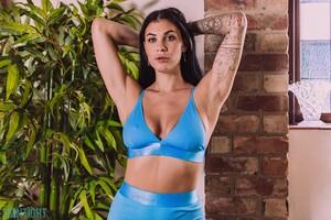 Original 4500 px/ 3000 px