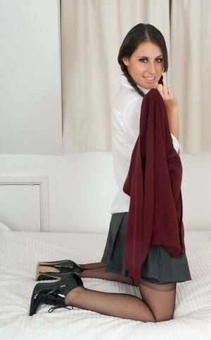 Original 807 px/ 1302 px