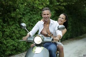 Original 1920 px/ 1280 px