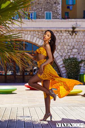 Original 2000 px/ 3000 px