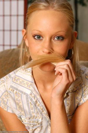 Original 680 px/ 1024 px