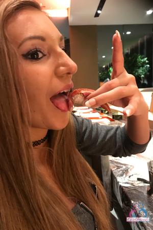 Original 2000 px/ 3000 px