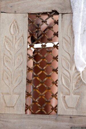 Original 2000 px/ 3000 px