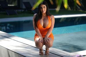 Original 1600 px/ 1066 px