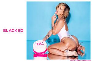 Original 3000 px/ 2000 px