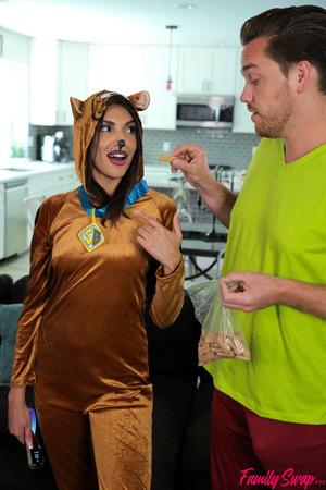 Original 3840 px/ 5760 px