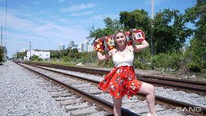 Original 2600 px/ 1462 px