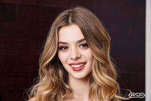 Original 2048 px/ 1365 px