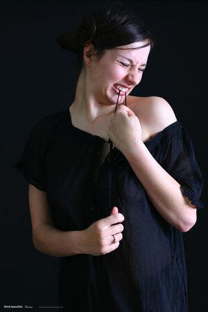 Original 2048 px/ 3072 px