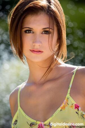 Original 2000 px/ 3000 px