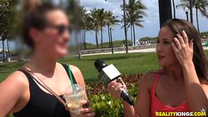 Original 1800 px/ 1013 px