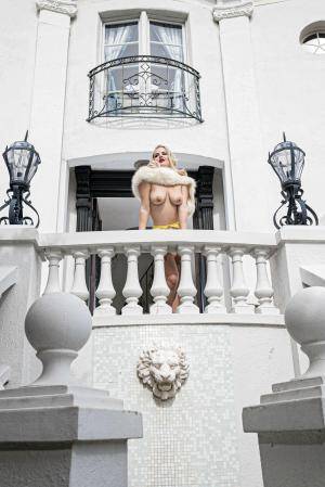 Original 2000 px/ 2999 px