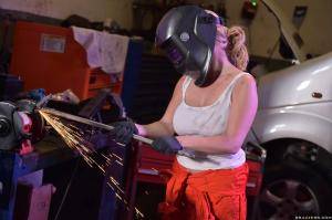 Original 2499 px/ 1663 px