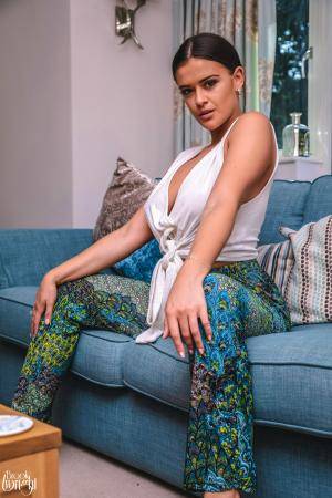 Original 3000 px/ 4500 px