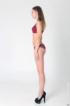 Original 854 px/ 1280 px