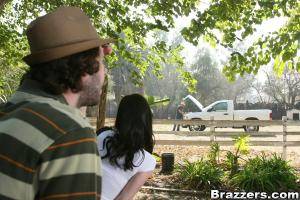 Original 900 px/ 600 px