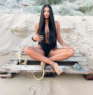 Original 640 px/ 654 px