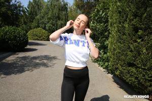 Original 3000 px/ 2000 px