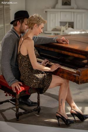 Original 2000 px/ 3000 px