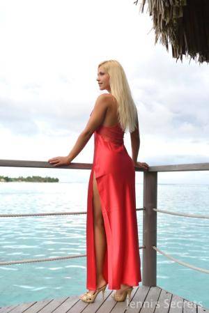 Original 683 px/ 1023 px