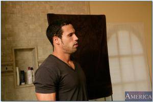 Original 850 px/ 571 px