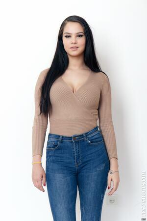 Original 3265 px/ 4898 px