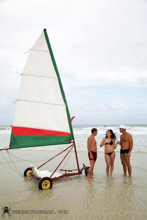 Original 1999 px/ 3000 px