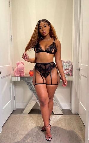 Original 580 px/ 934 px