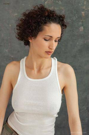 Original 851 px/ 1280 px