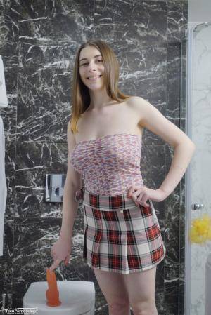 Original 855 px/ 1280 px