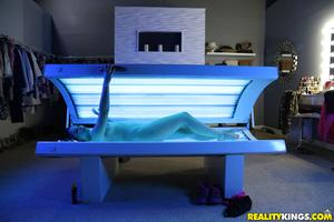 Original 2700 px/ 1800 px