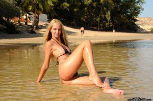 Original 1500 px/ 997 px