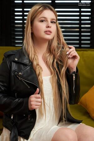 Original 2000 px/ 3000 px