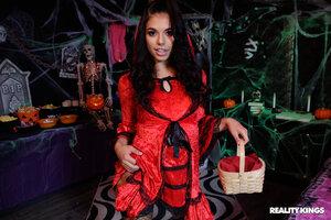 Original 3000 px/ 2000 px