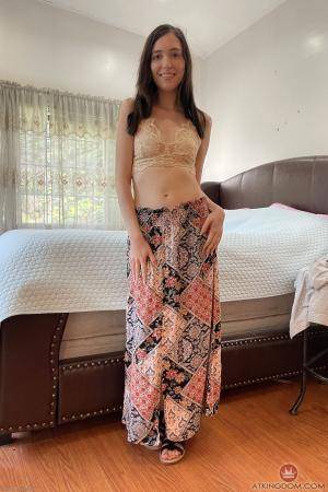 #AmKingdom - Amateurs Series 28 Softcore 168 Valentina Jade