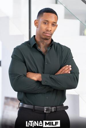 Original 2565 px/ 3840 px